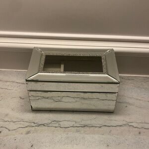Elegant Silver Jewelry Box with Glass Top